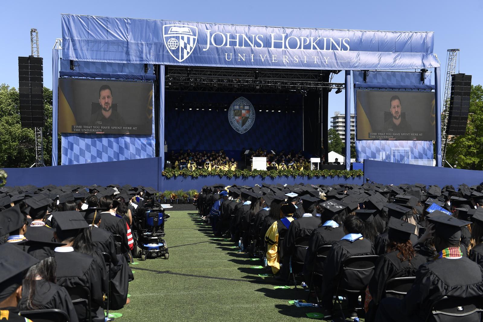 Volodymyr Zelenskyy delivers stirring remarks in surprise Commencement